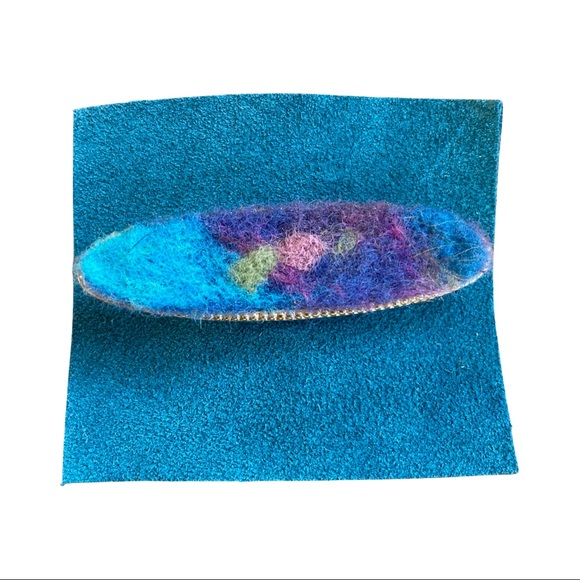 Handmade Bar Pin Needle Felted Fiber Art Brooch - Picture 4 of 8